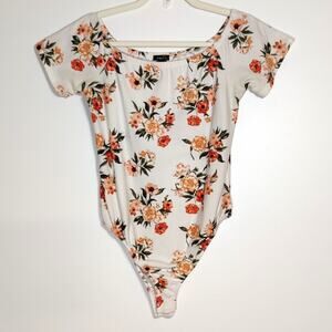 NWOT Floral Soft Girl Scoop Neck Bodysuit L Romantic Cottagecore
